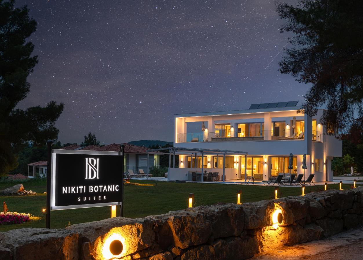Nikiti Botanic Pool Suites Eksteriør bilde