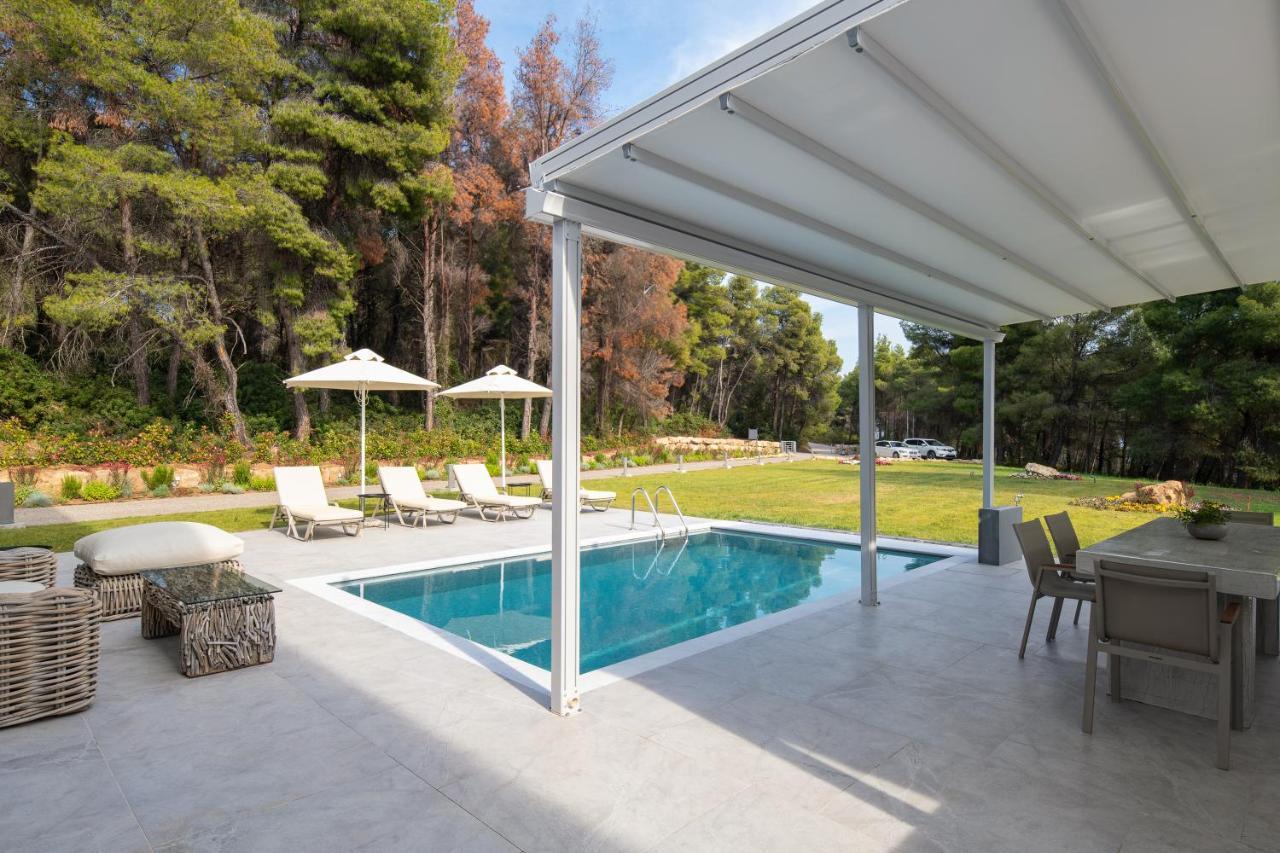 Nikiti Botanic Pool Suites Eksteriør bilde
