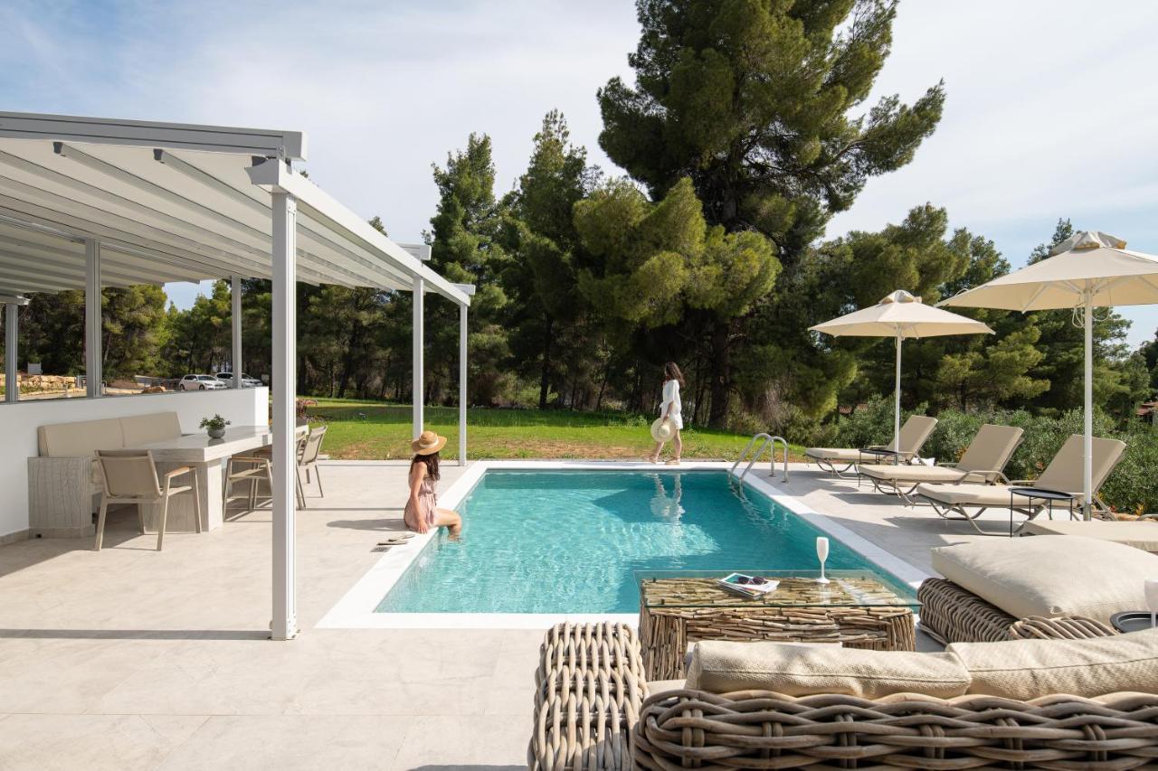 Nikiti Botanic Pool Suites Eksteriør bilde
