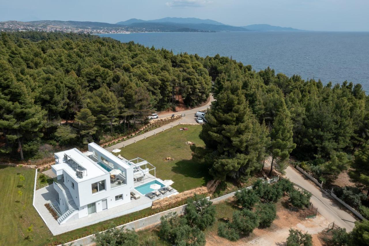 Nikiti Botanic Pool Suites Eksteriør bilde