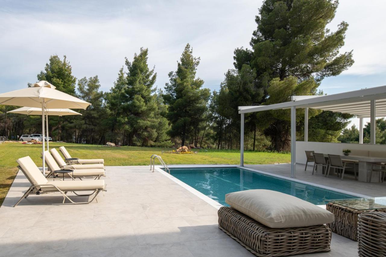 Nikiti Botanic Pool Suites Eksteriør bilde